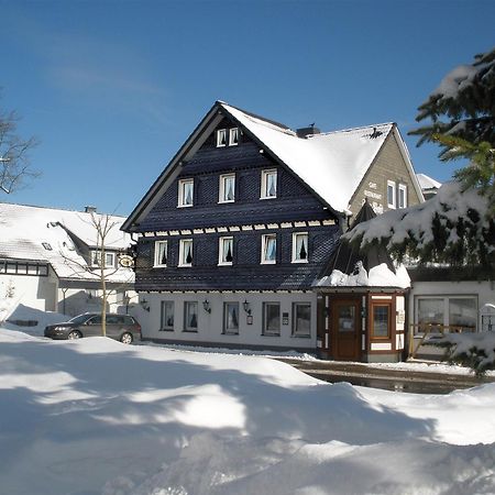 Landhotel Gasthof Zur Post Langewiese Bagian luar foto