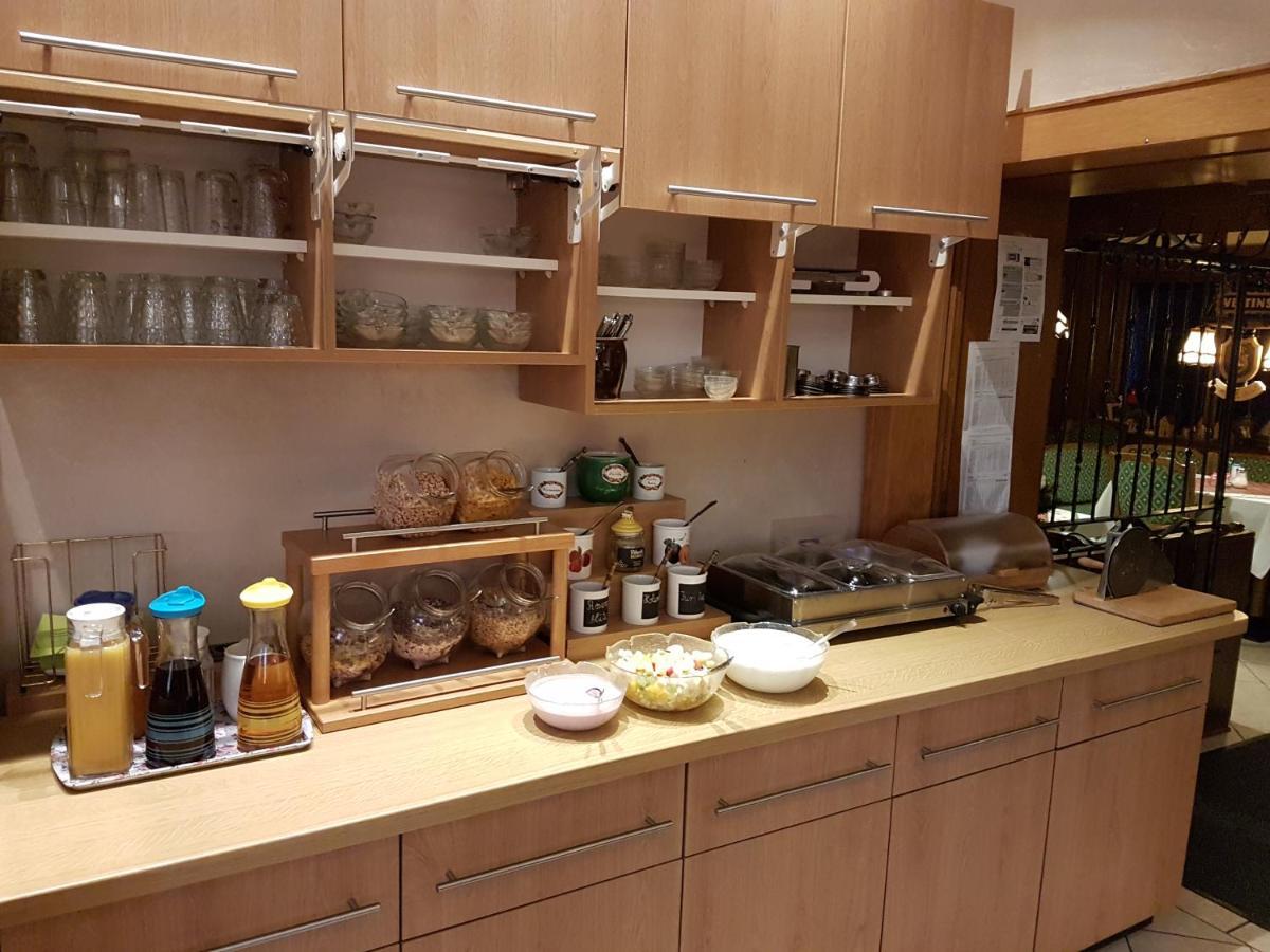 Landhotel Gasthof Zur Post Langewiese Bagian luar foto