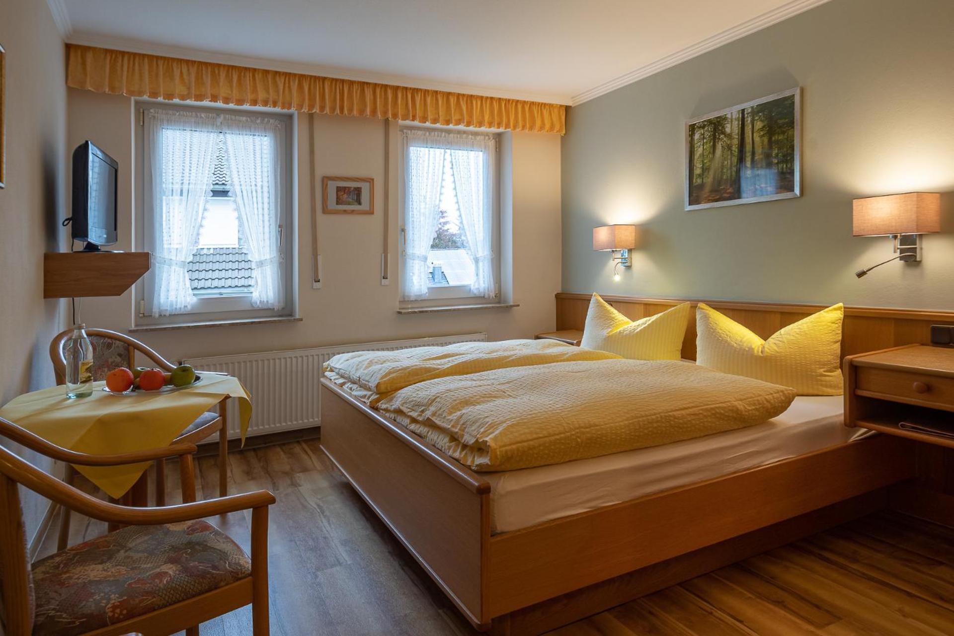 Landhotel Gasthof Zur Post Langewiese Bagian luar foto